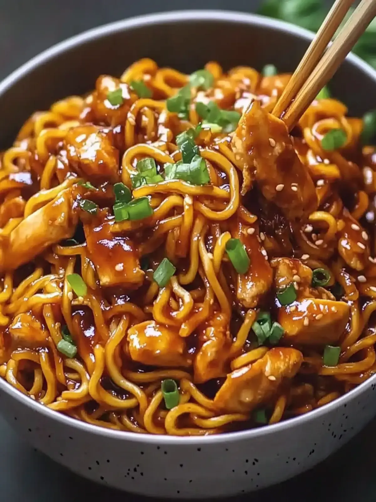 Sticky Garlic Chicken Noodles for a Cozy Night In 2 Sticky Garlic Chicken Noodles