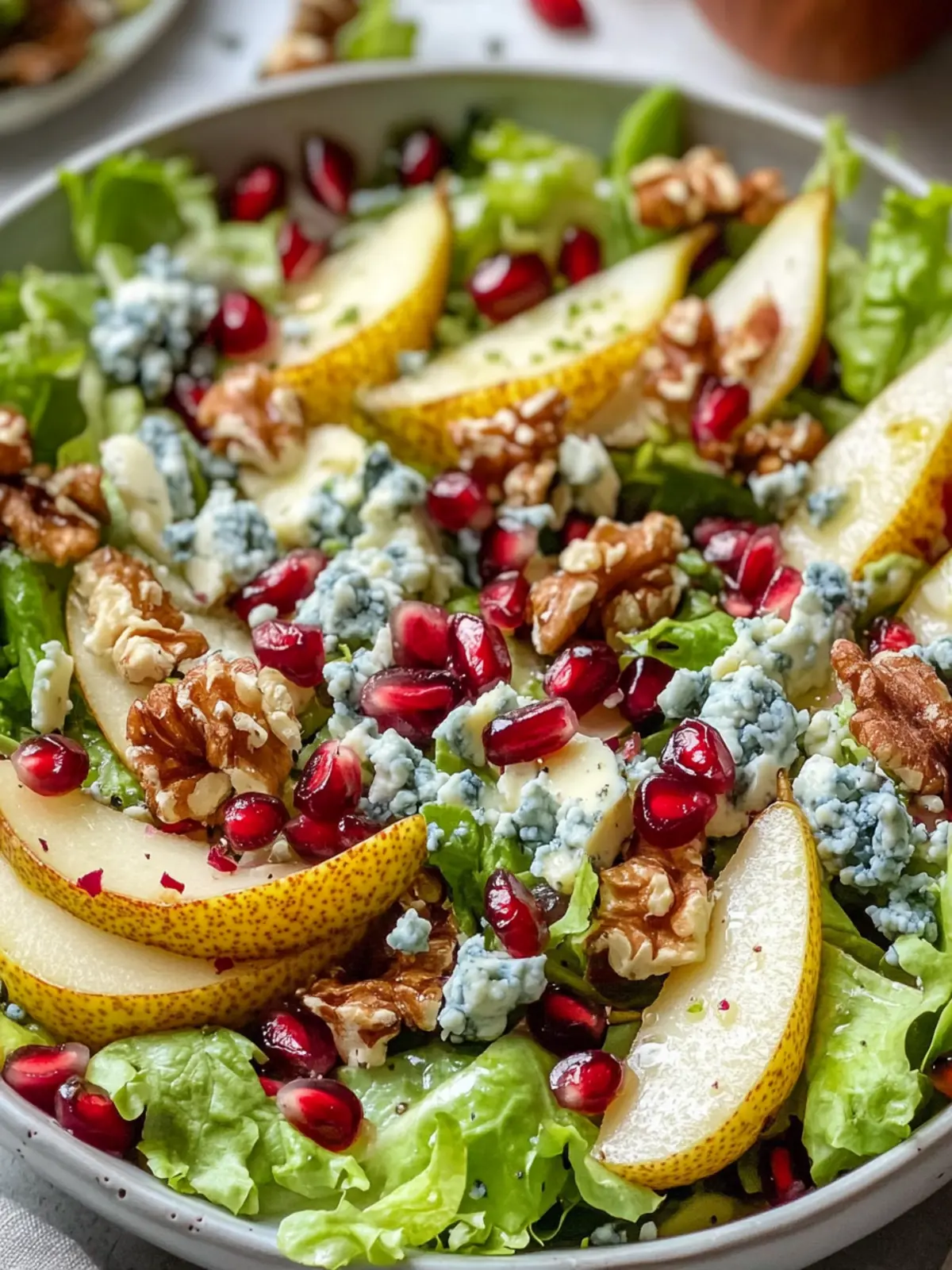 Pear, Pomegranate and Blue Cheese Salad